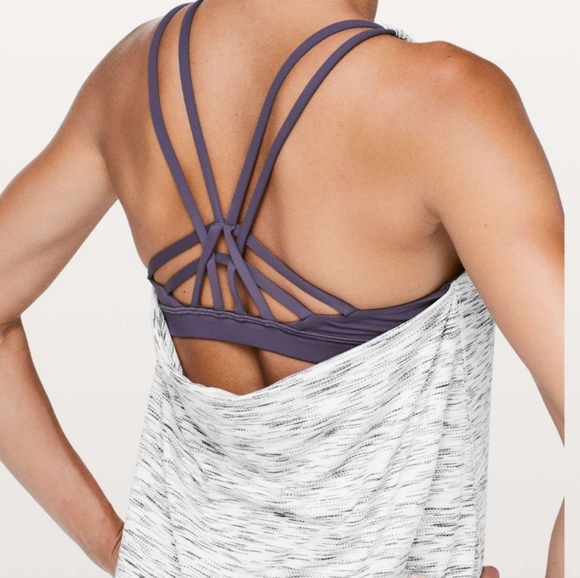 ❌️SOLD❌️ Lululemon Moment to Movement 2-in-1 Tank - Picture 2 of 10